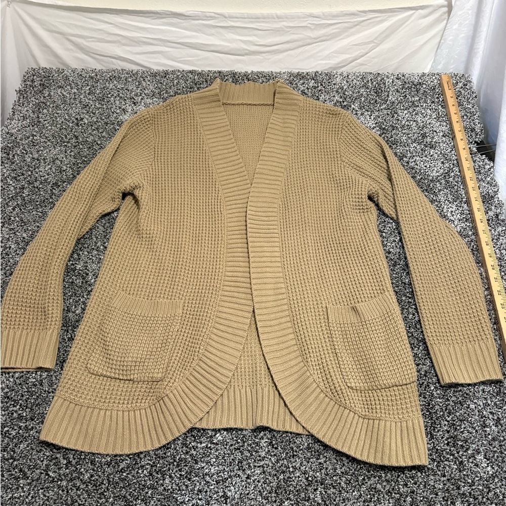 Tan Knit woman’s Cardigan Sweater size xl